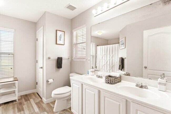 Building Photo - 75 Secret Harbor Dr