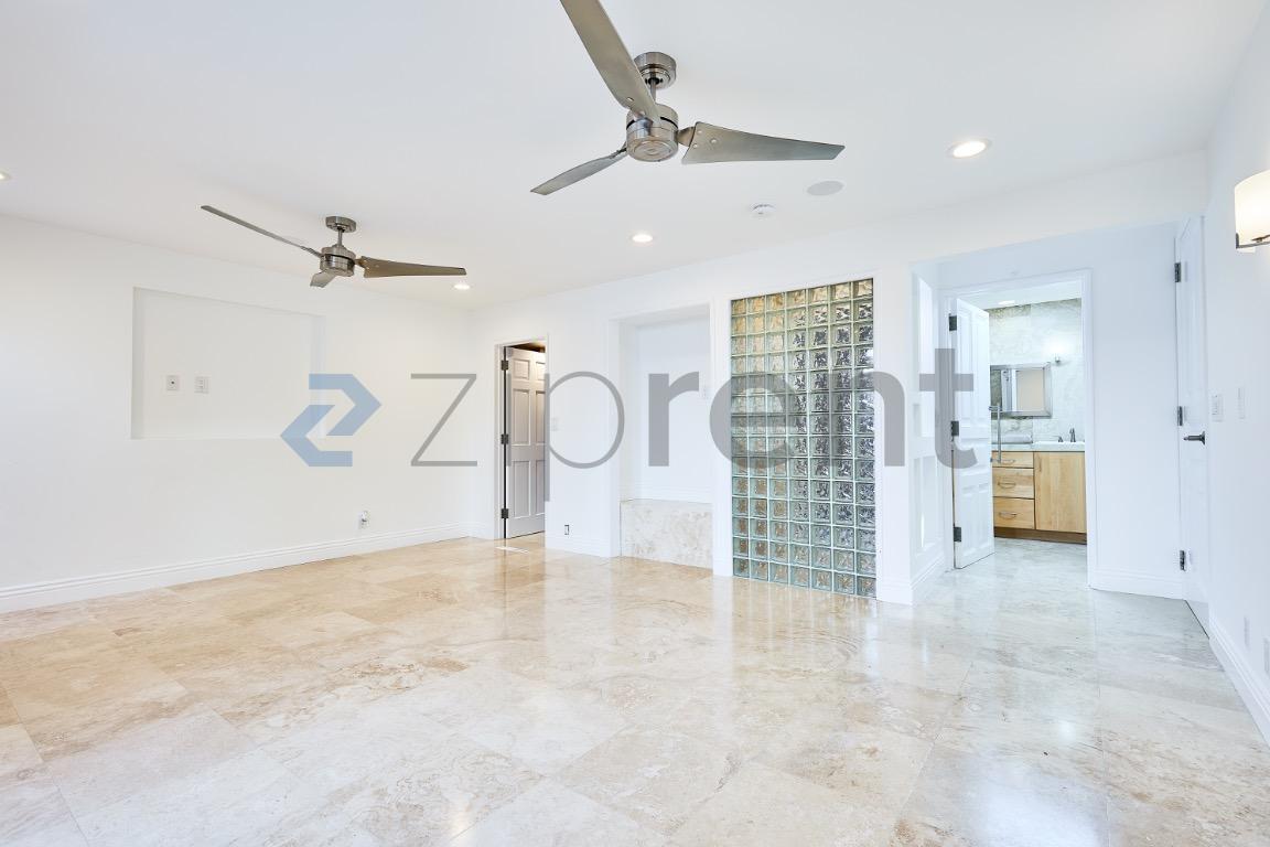 Building Photo - 227 Milford Dr