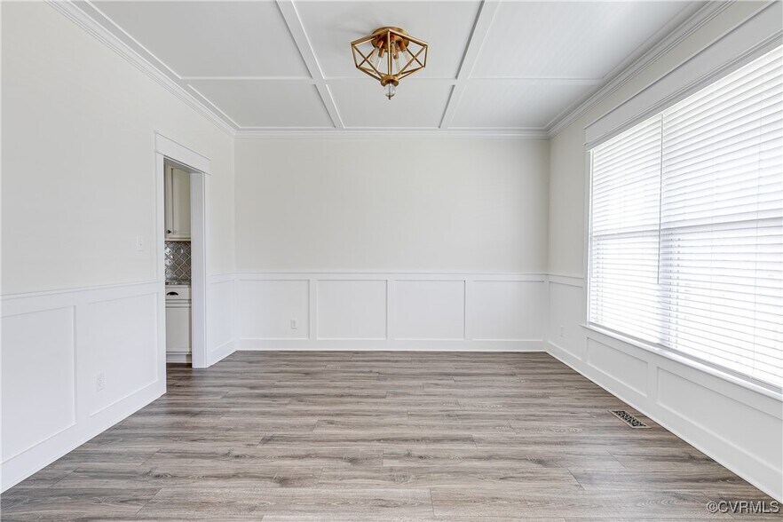 Building Photo - 1701 Anchor Landing Dr
