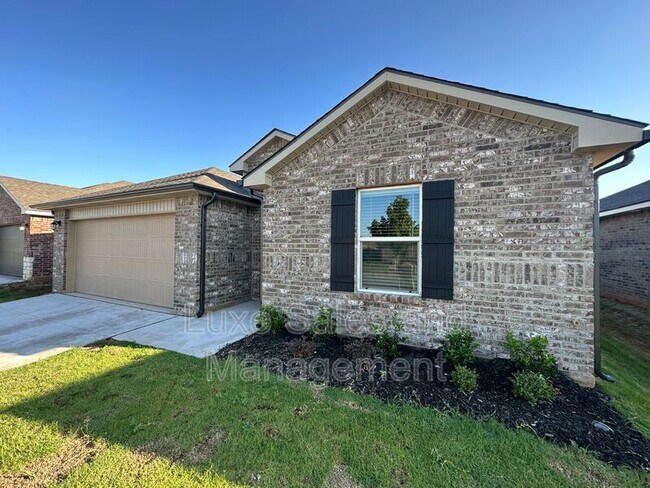 Building Photo - 12541 NW 139th St