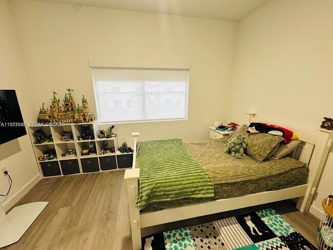 Building Photo - 1312 NW 3rd St