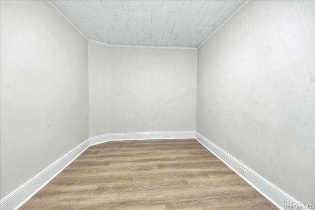 Building Photo - 169 Lockwood Ave