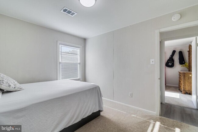 Building Photo - 314 Rivermont Dr