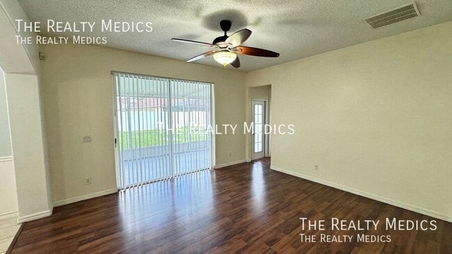 Building Photo - 13628 Tetherline Trail