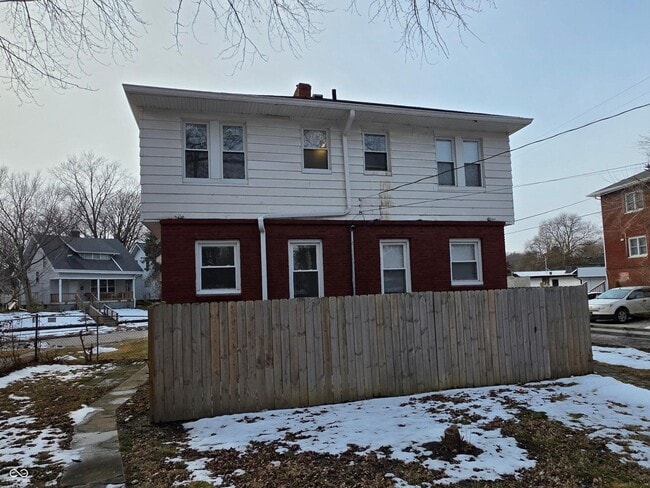 Building Photo - 21 S Spencer Ave