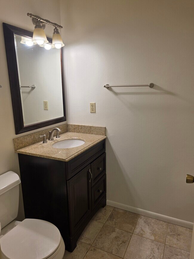 Building Photo - 24757 Sand Wedge Ln