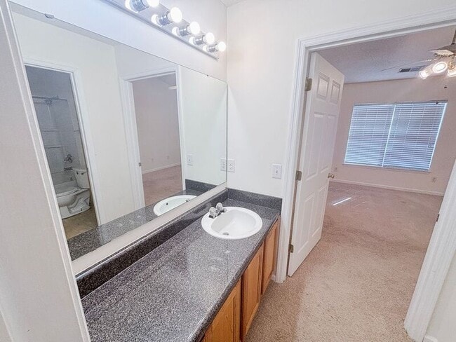 Building Photo - 227 Hardee Ave