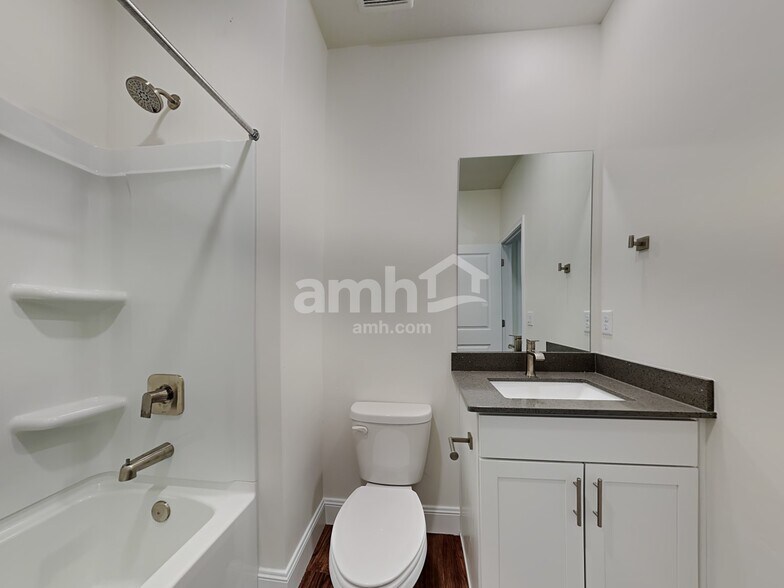 Building Photo - 2636 W 3290 S
