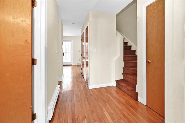 Building Photo - 773 Tremont St