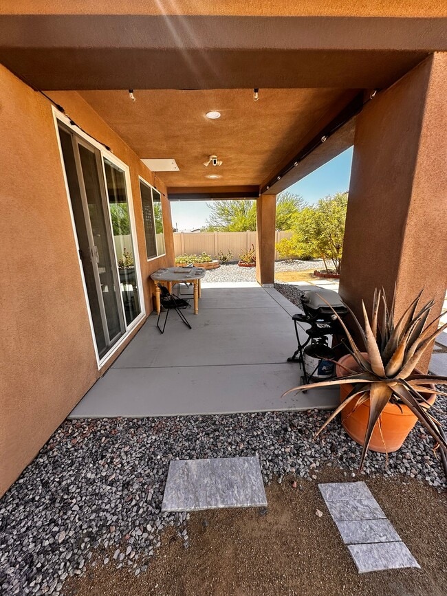 Building Photo - 11583 Kitetail Dr