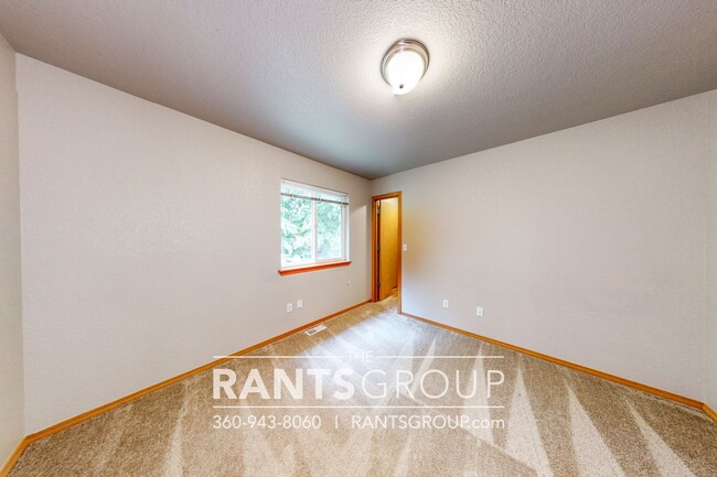 Building Photo - Great Home In Lacey