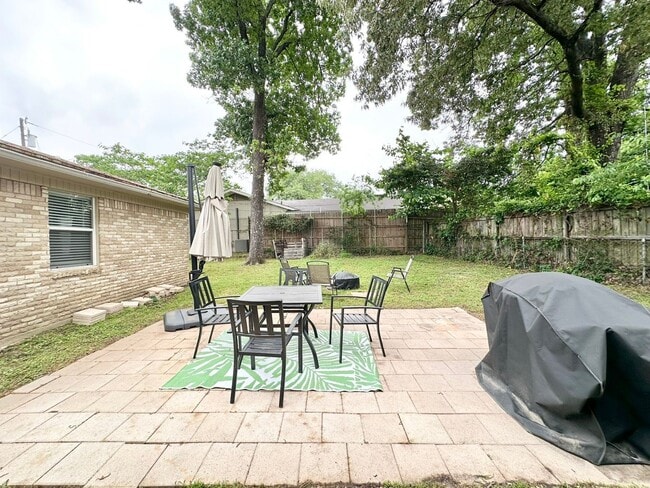 Building Photo - Coming Soon! 3 Bedroom 2 Bath 2 Car Carport! Corner Lot!