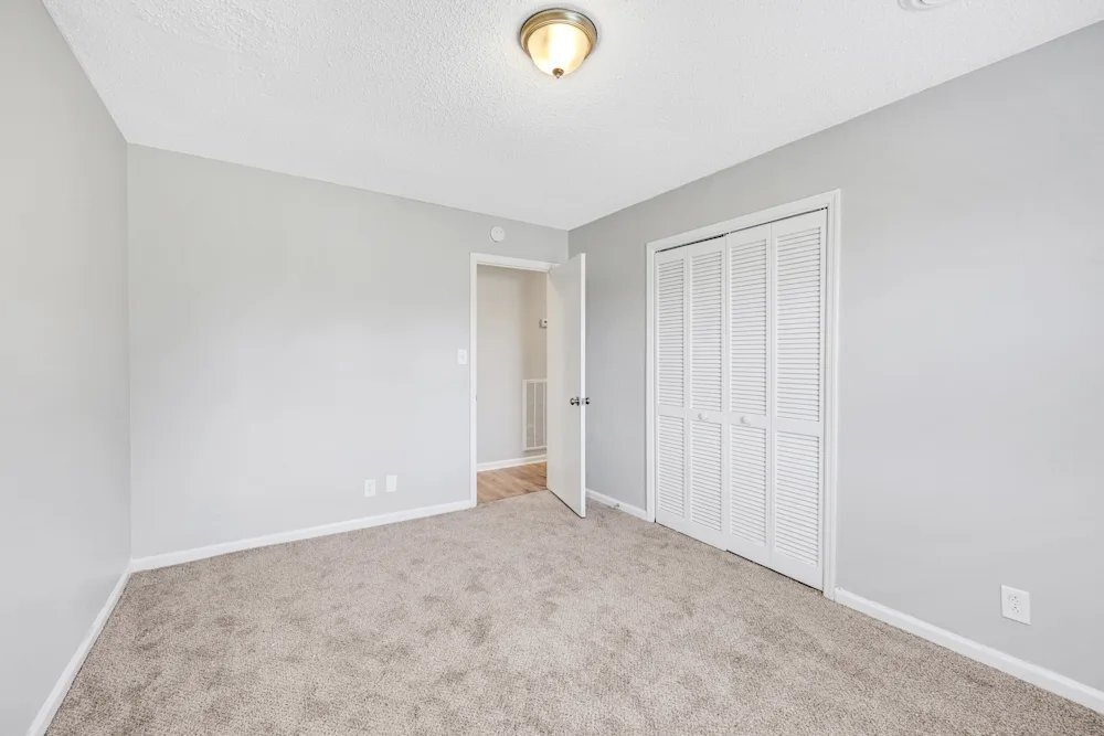 Building Photo - 116 Lake Terrace Cir