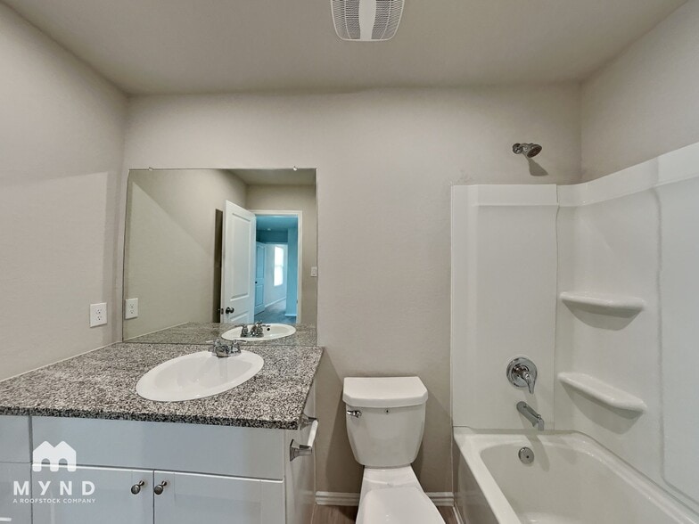 Building Photo - 4220 Thalweg Way