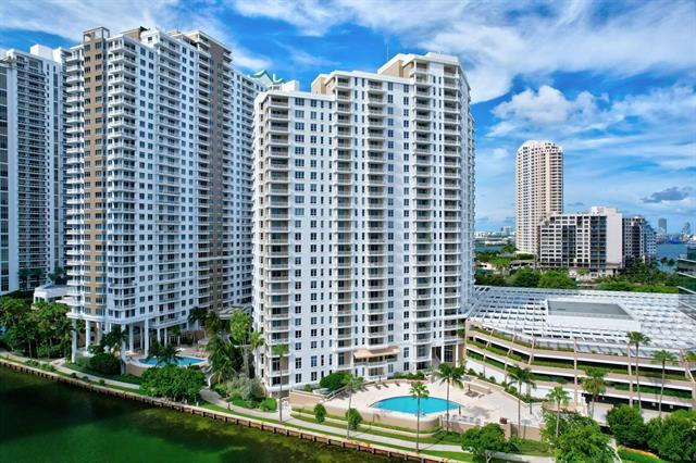 Building Photo - 701 Brickell Key Blvd