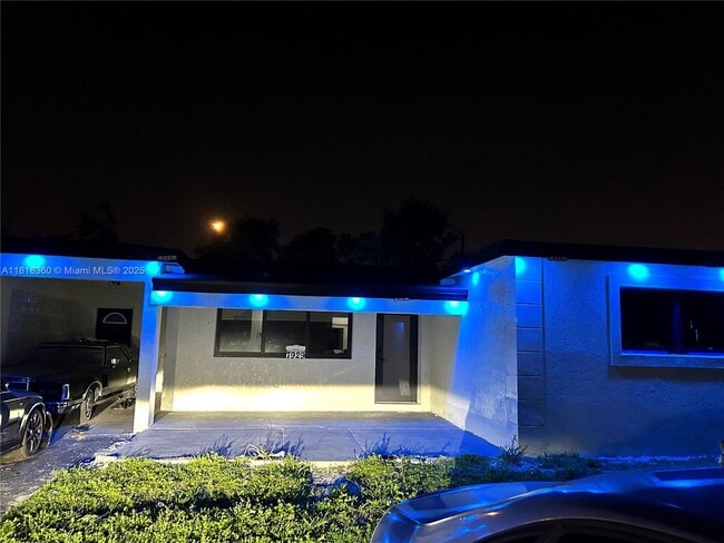 Building Photo - 7929 Granada Blvd