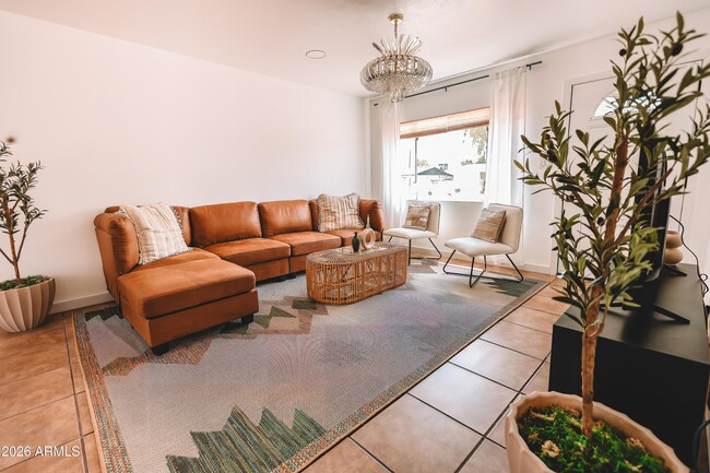 Building Photo - 11607 N 21st Ave