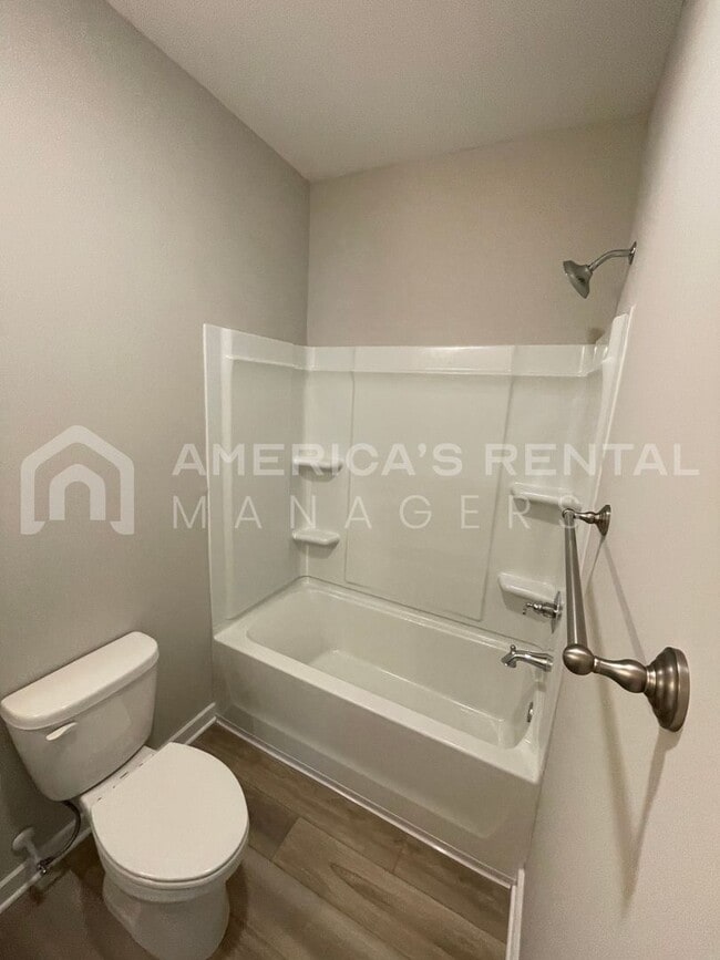 Building Photo - Home for Rent in Jasper, AL!!! Available to View Now!!!  DEPOSIT VIEWING!!
