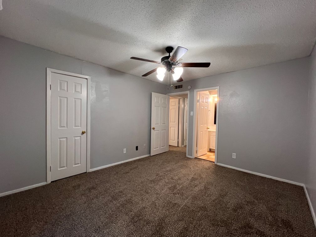 Building Photo - 324 Arborview Dr
