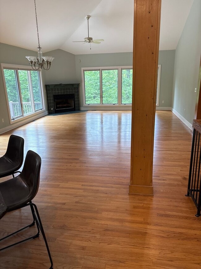 Building Photo - 1101 Wildlife Trail