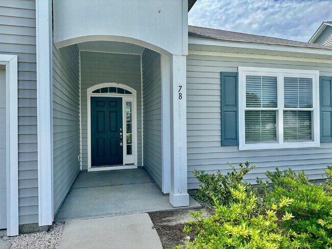 Building Photo - Three Bedroom Home with Large Loft in Heartstone Lakes!