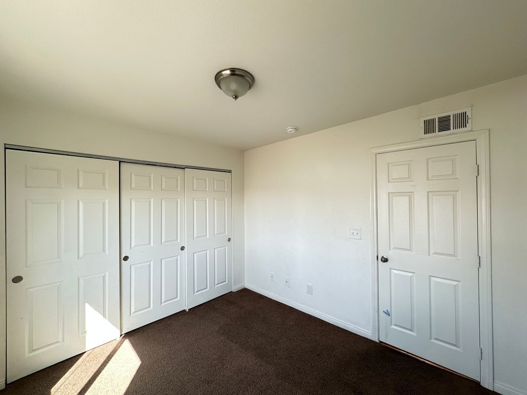 Building Photo - 6241 Bellota Dr