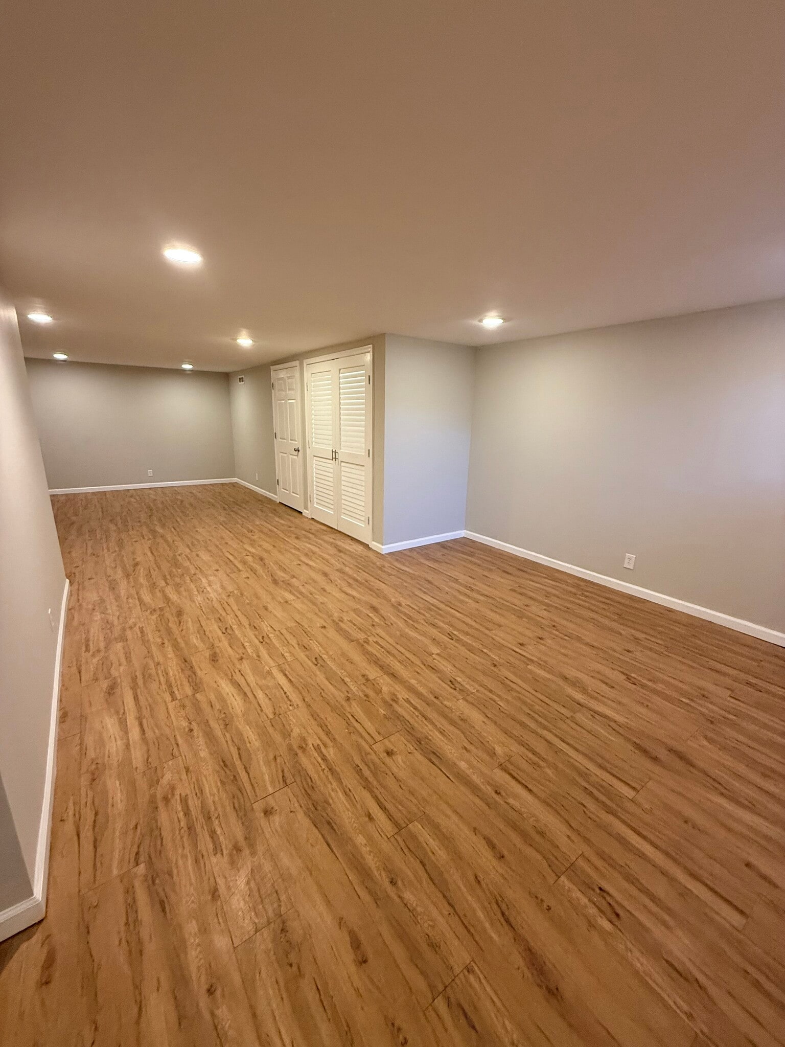 Building Photo - 104 Kelmar Ave