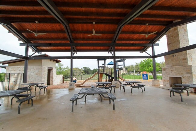 Building Photo - Newly Built 3 Bedroom, 2 Bath Home in Leander
