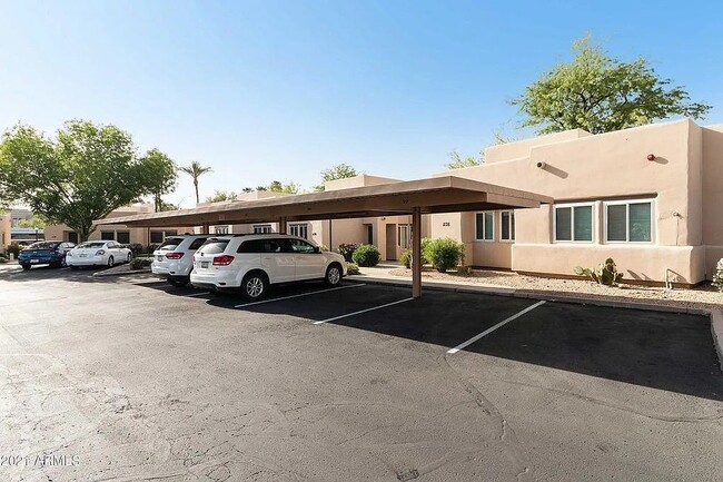 Building Photo - 1133 N 92nd St