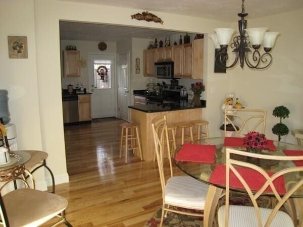 Building Photo - 307 Shrewsbury St