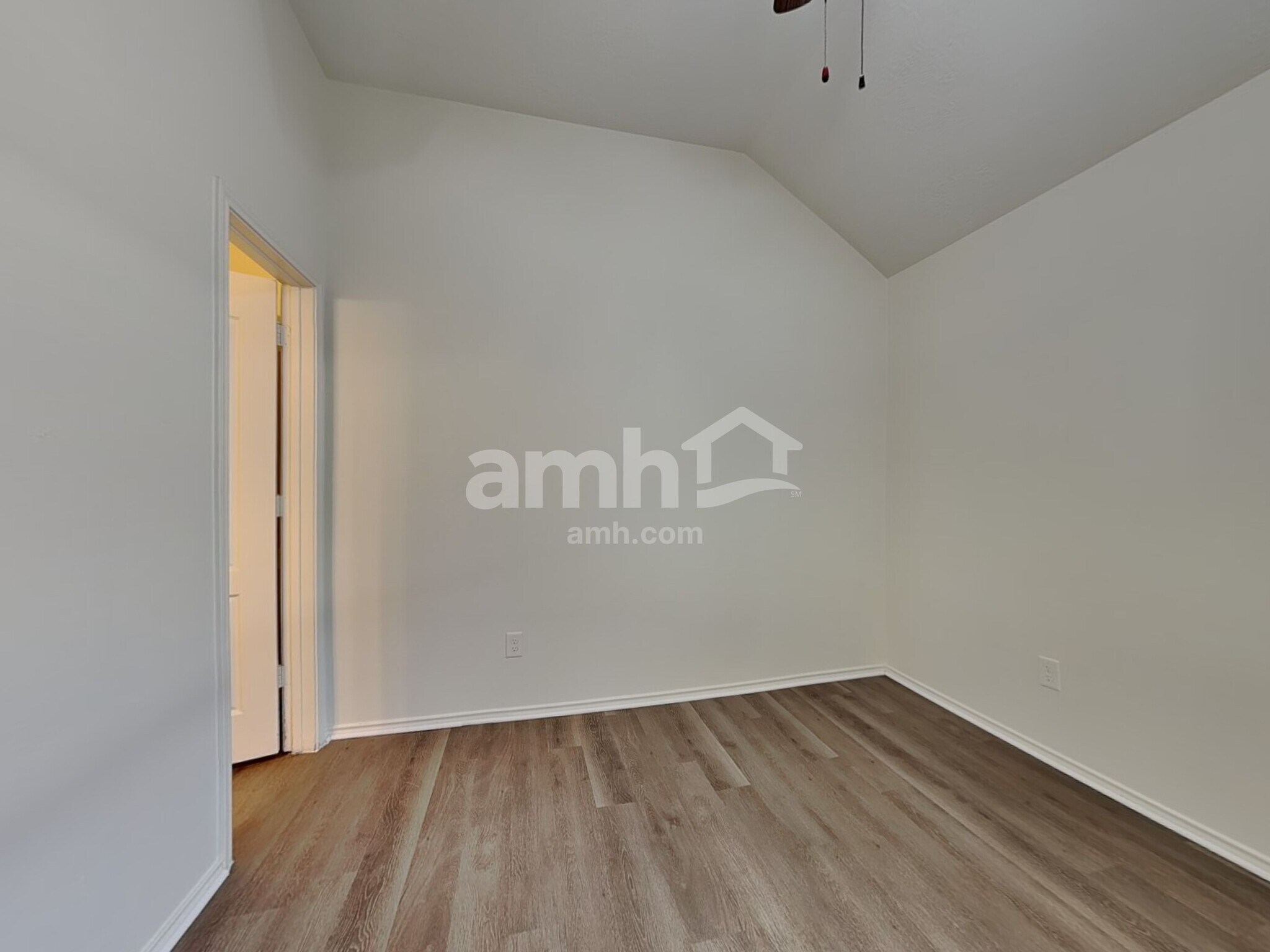 Building Photo - 21415 Branchport Dr