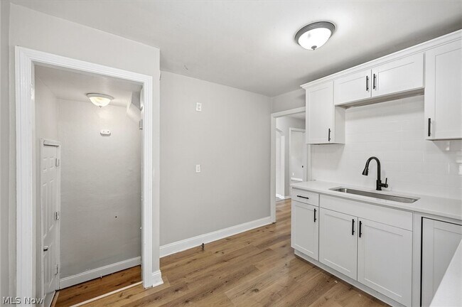 Building Photo - 20803 Kenyon Dr
