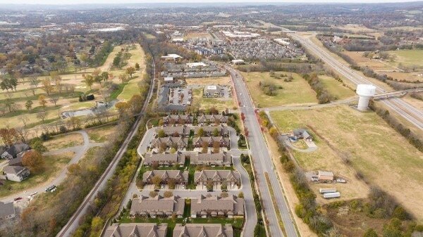 Building Photo - 207 Bixby Ln
