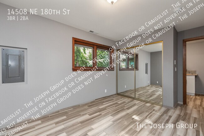 Building Photo - 14508 NE 180th St