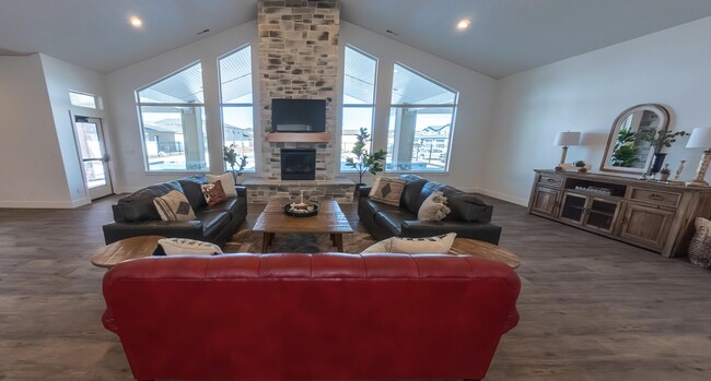 Building Photo - Upscale Tremonton Single Family Home for Rent