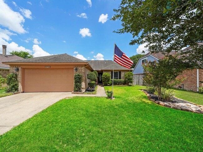 Primary Photo - 22706 Garden Canyon Dr