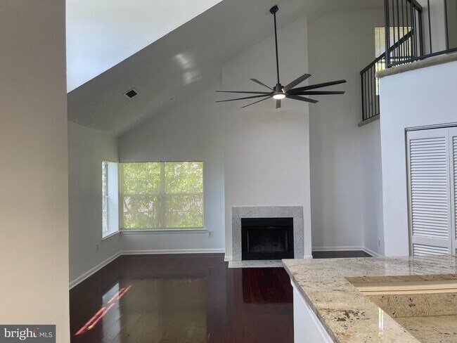 Building Photo - 14226 Bowsprit Ln