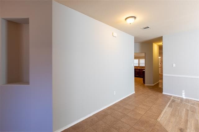 Building Photo - 9716 Tipperary Dr