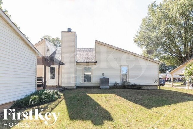 Building Photo - 6390 Star Valley Dr