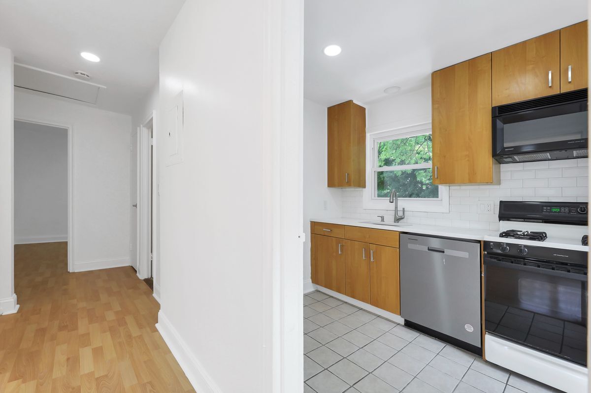 Building Photo - 179A Christie Heights St