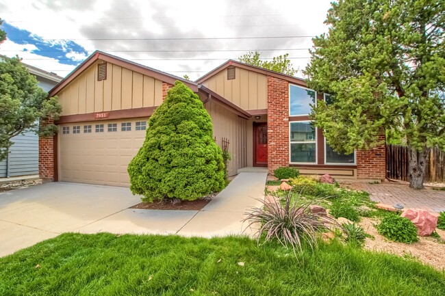 Primary Photo - Remodeled 5 Bedroom Ranch in Willow Creek!