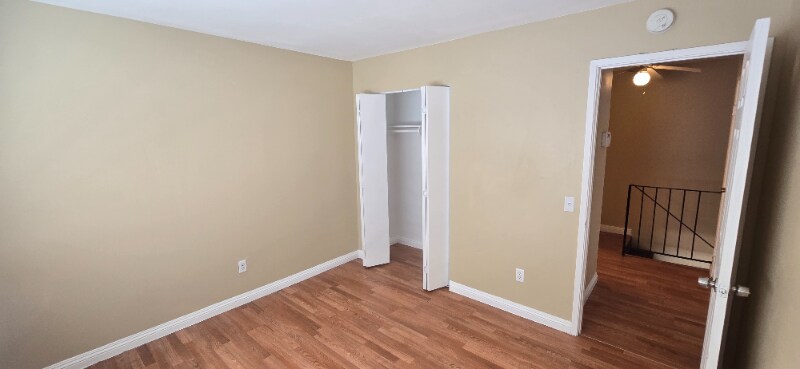 Building Photo - 3446 Rainbow Ln