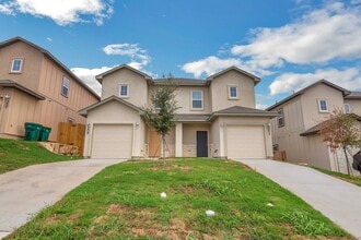 Building Photo - 209 Peruna Dr
