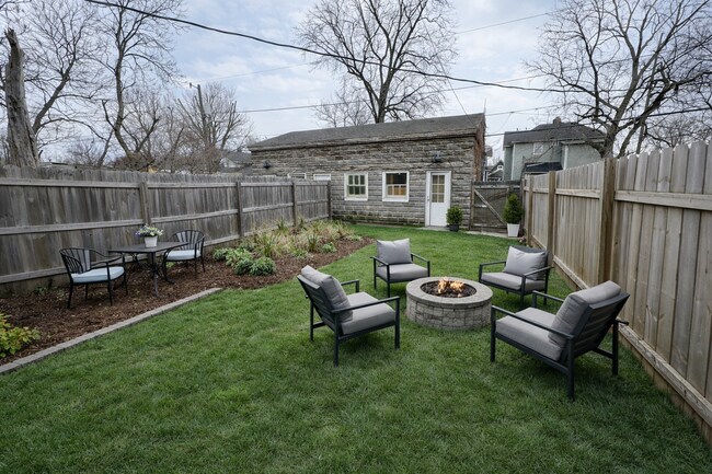 Building Photo - 21 N Colorado Ave