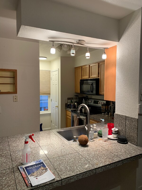 Building Photo - 240 Pheasant Run