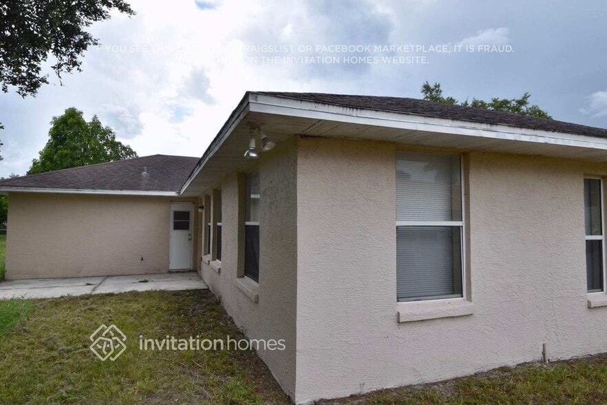 Building Photo - 847 Mendoza Dr