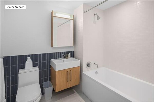 Building Photo - 415 Red Hook Ln