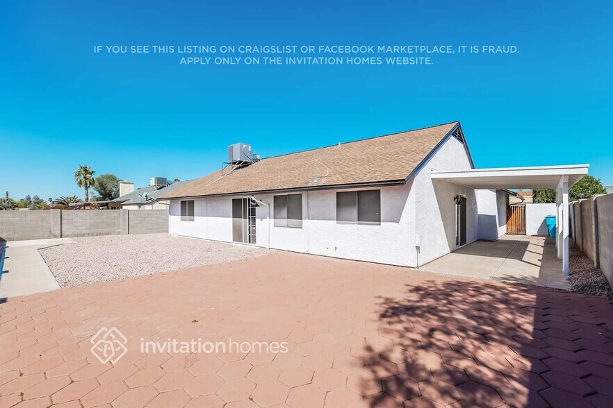 Building Photo - 907 W Ross Ave