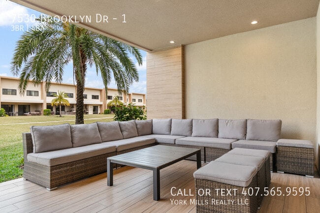 Building Photo - 7530 Brooklyn Dr