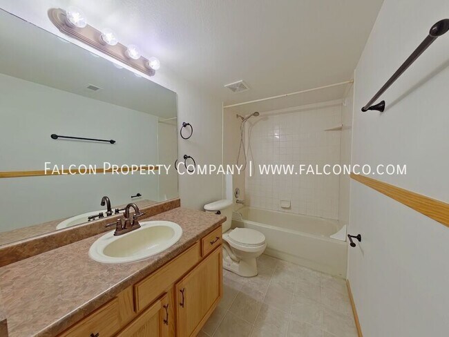 Building Photo - 8093 Fort Smith Rd